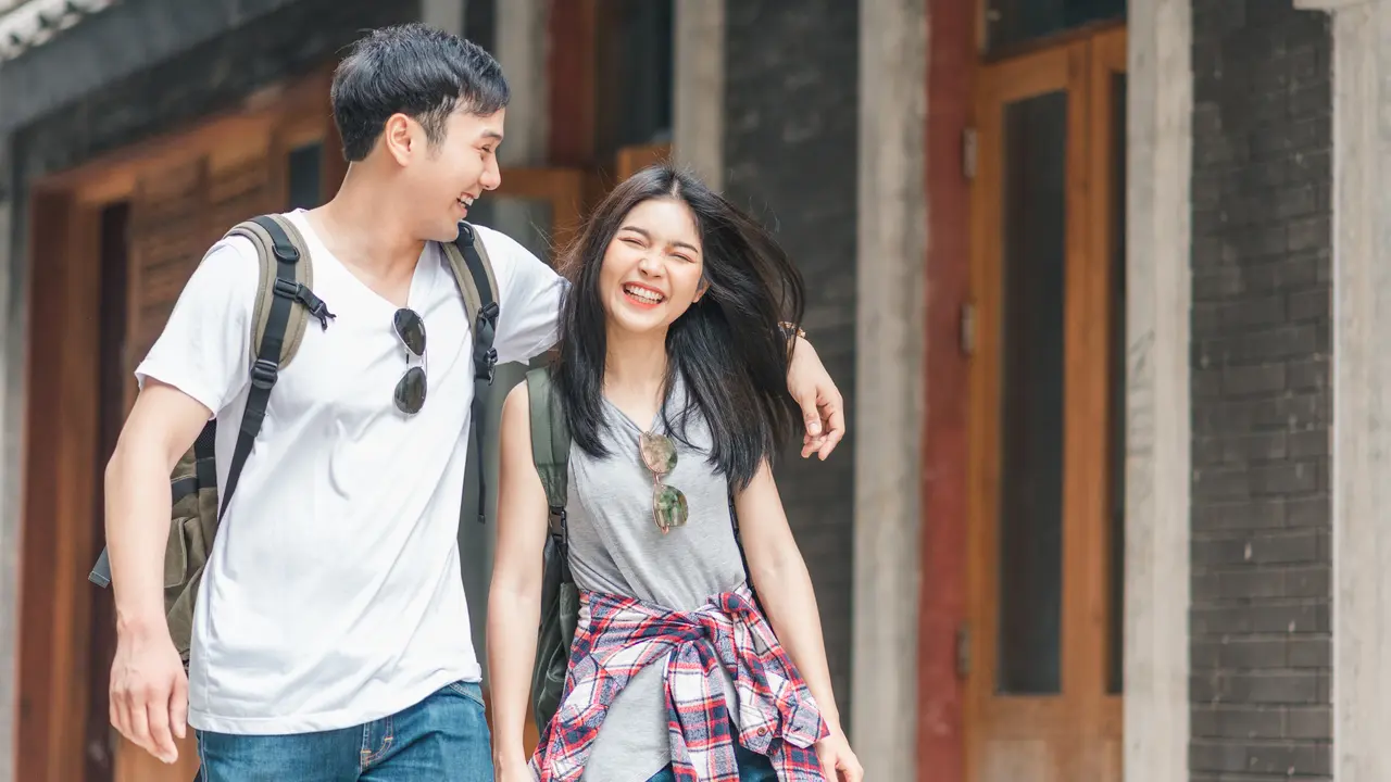 Cara Menjaga Hubungan dengan Pasangan Seumuran agar Tetap Harmonis