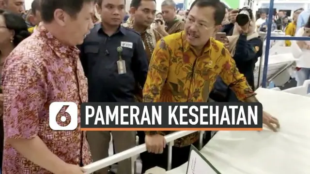 Menteri Kesehatan Republik Indonesia, Terawan Agus Putranto mengunjungi Pameran Pembangunan Kesehatan 2019 di ICE BSD pada Sabtu (9/11/2019). Ia bangga melihat banyaknya inovasi baru pada alat kesehatan di Indonesia.