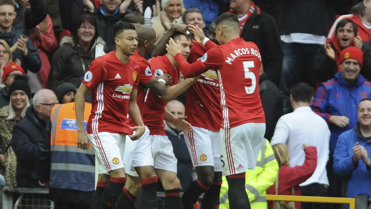 Manchester United, Chelsea, Premier League