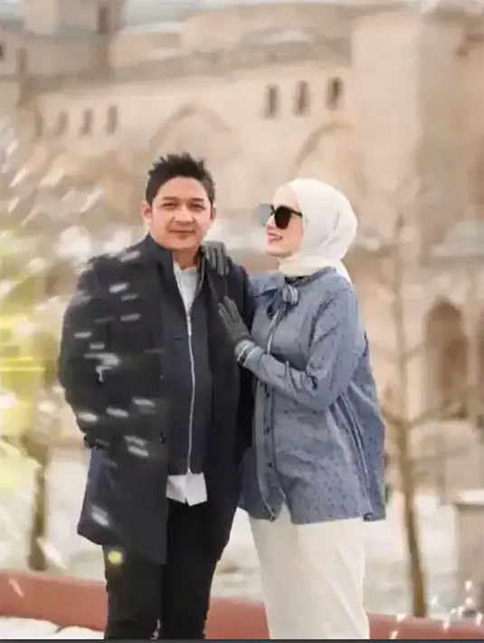 Pasha Ungu dan Adelia Pasha (Instagram/pashaungu_vm)