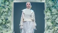 1 Dekade Perjalanan Motif Hawa, Hadirkan Koleksi 5 Babak Royal Symphony Terinspirasi Alam