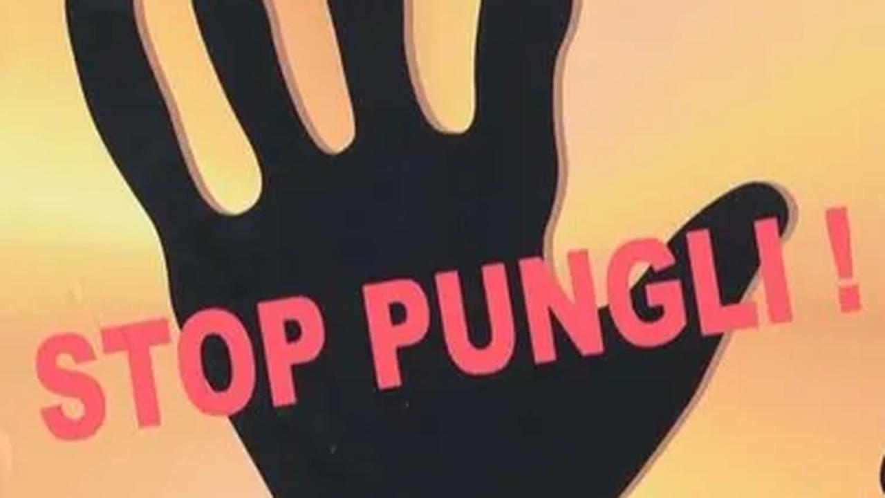 Kasus pungli berkedok Infaq di SMKN 1 Sale Rembang berbuntut kepala sekolah dinonaktifkan.