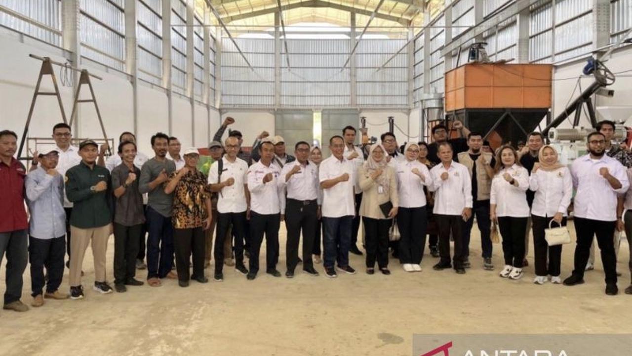 Dukung Kemandirian Peternak Kaltim, Pemprov Resmikan RPB Pakan Ternak di Kukar
