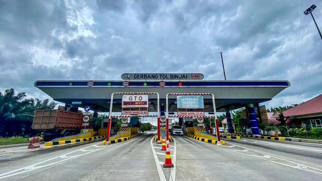 Gerbang Tol Binjai