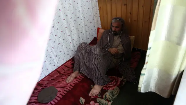 Muslim Afghanistan Berburu Berkah Lailatul Qadar