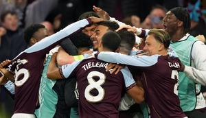 Aston Villa berhasil memetik kemenangan comeback dalam laga leg-2 semifinal Liga Europa 2025/2026, Kamis (07/05/2026) waktu setempat. (AP Photo/Dave Shopland)