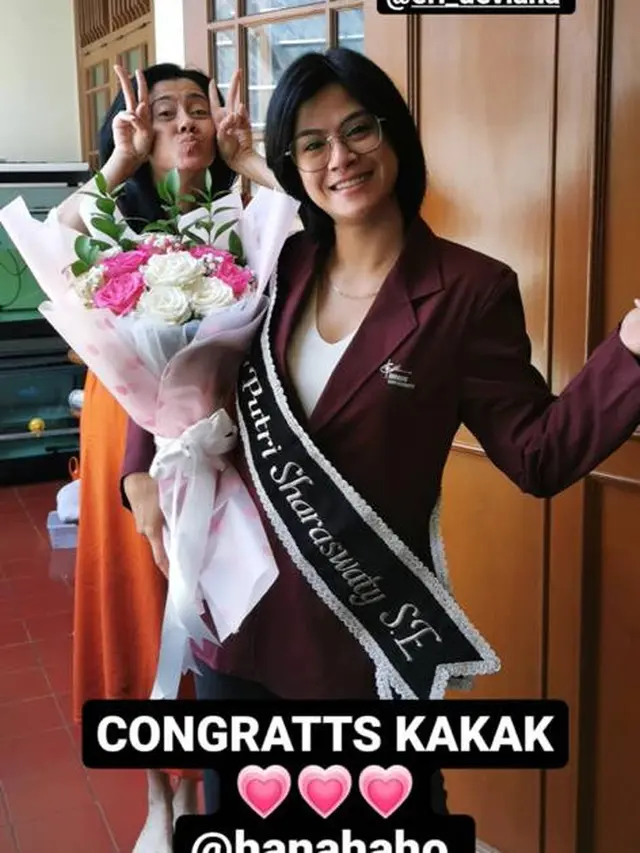 6 Momen Hana Saraswati Lulus Sidang Skripsi, Menangis Bahagia