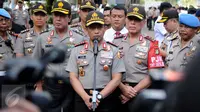 Kapolri Jenderal Tito Karnavian memberikan keterangan pers usai memberikan penghargaan kepada 87 anggota Polda Metro yang berhasil mengungkap kasus perampokan Pulomas dengan cepat. (Liputan6.com/Gempur M Surya)