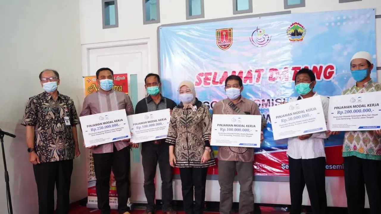 UMKM bidang pengolahan dan pemasaran hasil perikanan di Provinsi Jawa Tengah terdampak covid-19 memperoleh bantuan stimulus Pemulihan Ekonomi Nasional (PEN) dari KKP sebesar Rp 4,52 miliar.