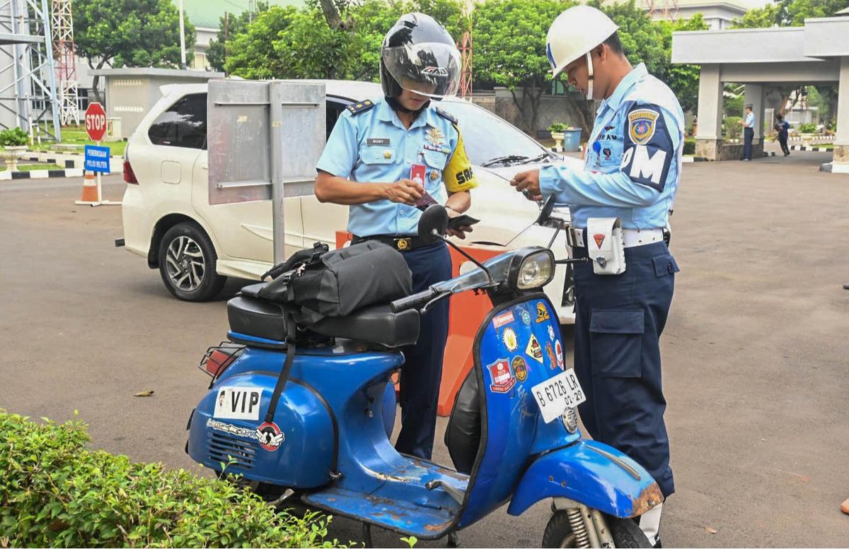 FOTO:  Tegakkan Ketertiban, Pomau Koopsudnas Gelar Operasi Gaktib