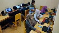 Lewat Aplikasi Android, Roniwong Cetak Banyak Orang Sukses