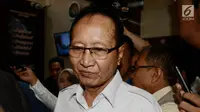 Mantan Kapolda Metro Jaya Komjen (Purn) Muhammad Sofyan Jacob bersiap menjalani pemeriksaan di Ditreskrimum Polda Metro Jaya, Jakarta, Senin (17/6/2019). Sofyan Jacob memenuhi panggilan penyidik untuk pemeriksaan terhadap dirinya sebagai tersangka kasus dugaan makar. (merdeka.com/Iqbal S Nugroho)