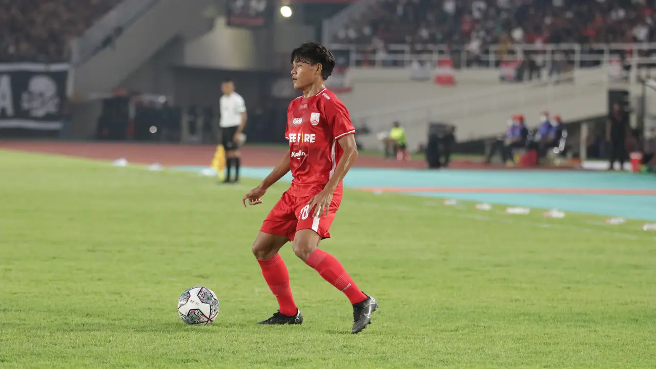 Zanadin Fariz - Persis Solo