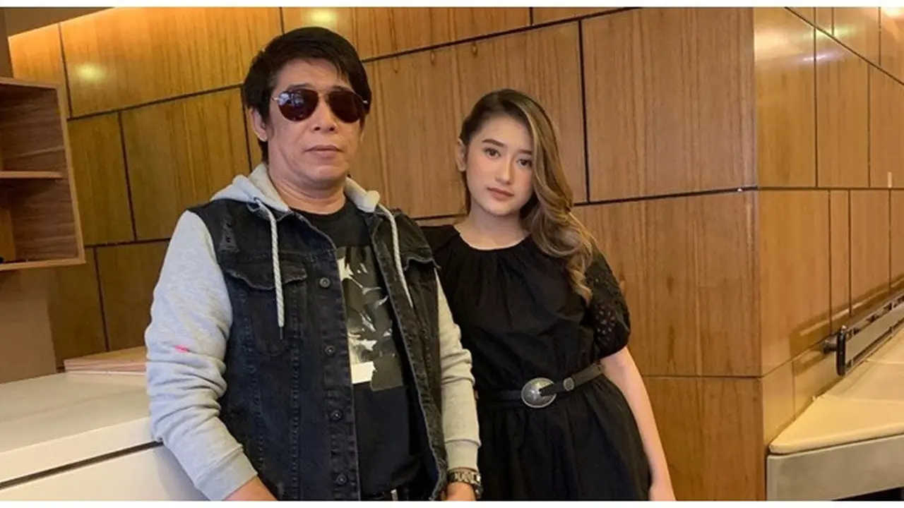 7 Potret Kebersamaan Parto Patrio dan Amanda Caesa, Selalu Kompak