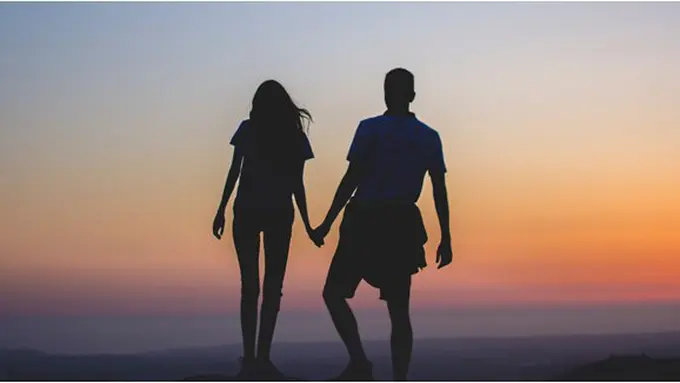 Pria Leo/copyright unsplash.com/@calebekeroth