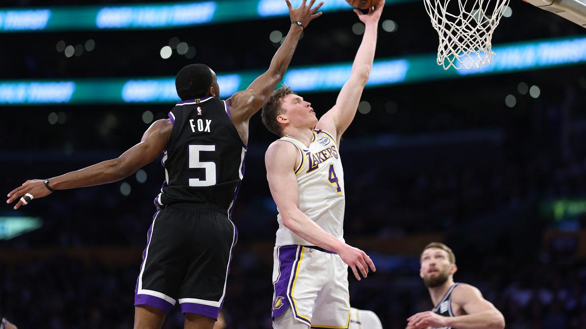 Hasil NBA LeBron James Sakit, Lakers Rusak Debut Doug Christie di