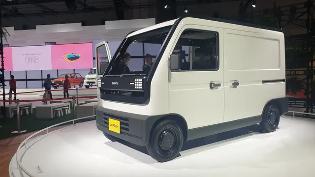 Mobil Konsep Uniform Cargo Daihatsu.