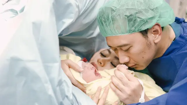 [Fimela] Aliya dan Ibas