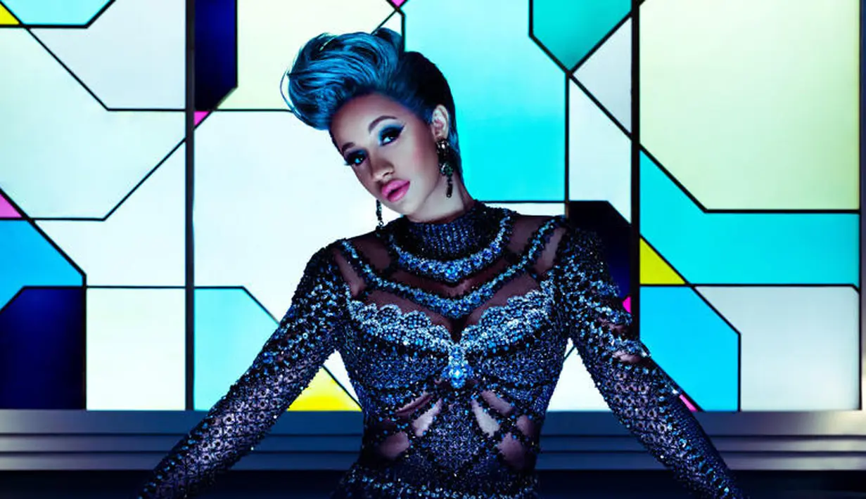 Pada minggu yang sama, ia pun   merilis album debutnya yakni   Invasion of Privacy. (iHeartRadio)