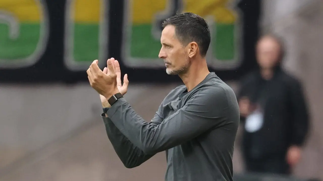 Pelatih Eintracht Frankfurt, Dino Toppmoller