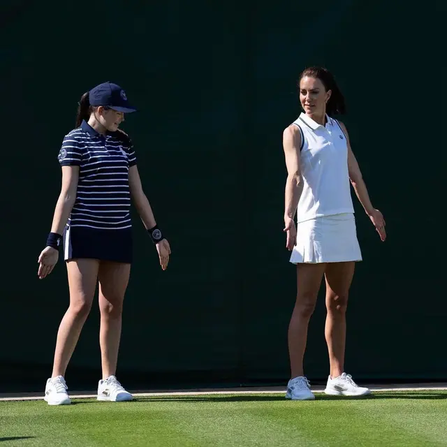 8 Gaya Sporty Kate Middleton saat Adu Skill Tenis Bareng Legenda Roger Federer