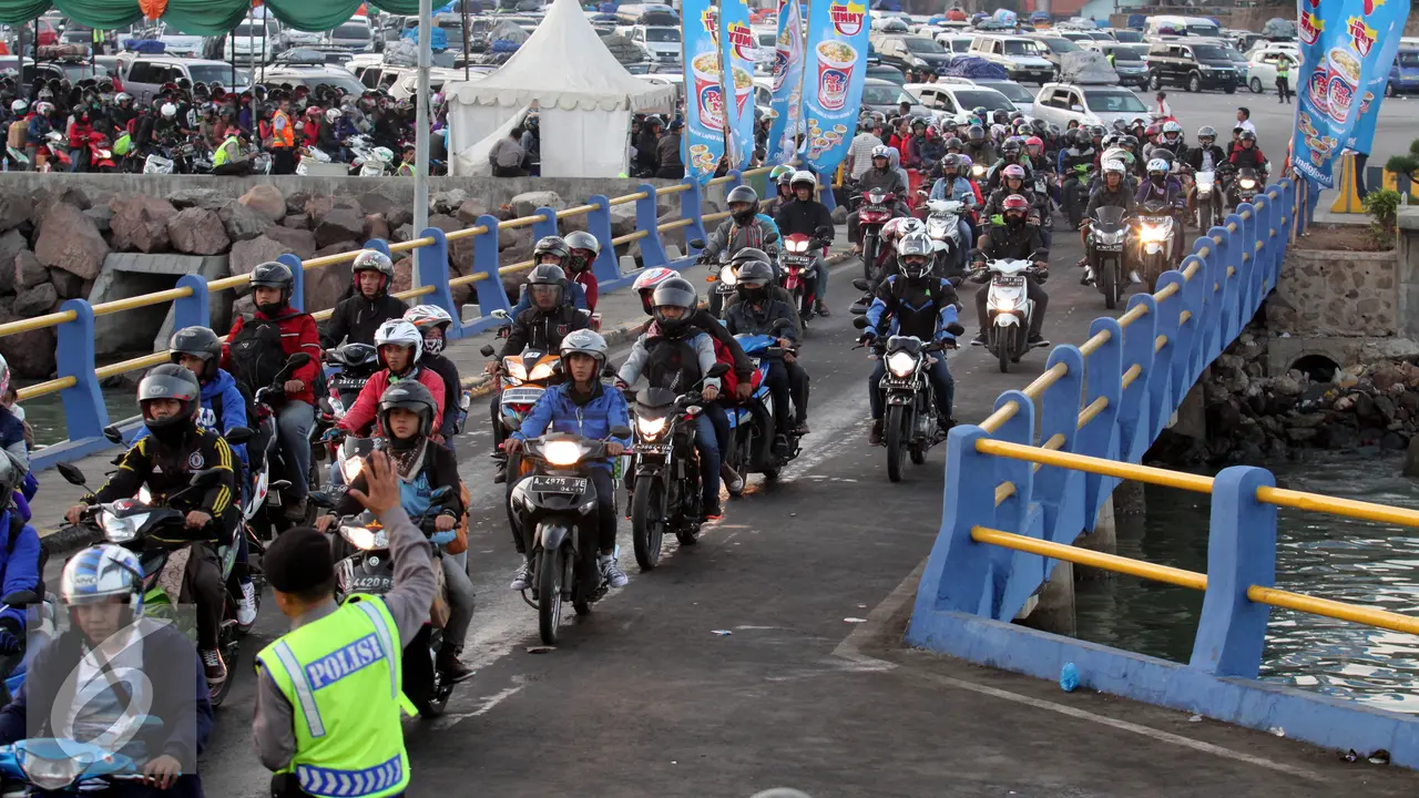 20150715-Kepadatan Pemudik di Merak-Banten