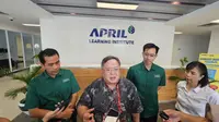 Mantan Menteri Perencanaan Pembangunan Nasional/Kepala Bappenas, Bambang Brodjonegoro, menjadi salah satu pembicara dalam acara Tanoto Scholars Gathering 2024 di APRIL Learning Institute, Riau, Minggu (28/7/2024) (Liputan6.com/Jonathan Pandapotan Purba)