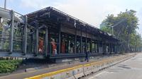 Halte TransJakarta Hangus