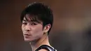 Foto pada 24 Juli 2021, Kohei Uchimura dari Jepang bertanding di nomor palang horizontal kualifikasi senam artistik putra Olimpiade Tokyo 2020. Kompetisi terakhir Uchimura adalah di kejuaraan dunia Oktober lalu di Kitakyushu, kota Jepang tempatnya dilahirkan. (MARTIN BUREAU/AFP)