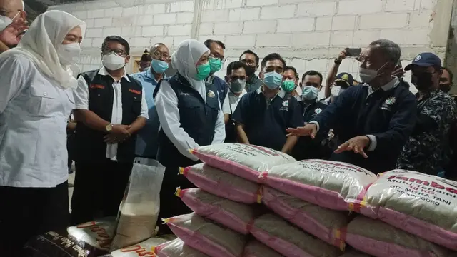 Gubernur Jatim Khofifah Indar Parawansa. (Ahmad Adirin/Liputan6.com)