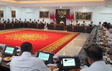 Pesan Prabowo ke Jajaran Menteri: Jangan Ragu Telepon Saya!