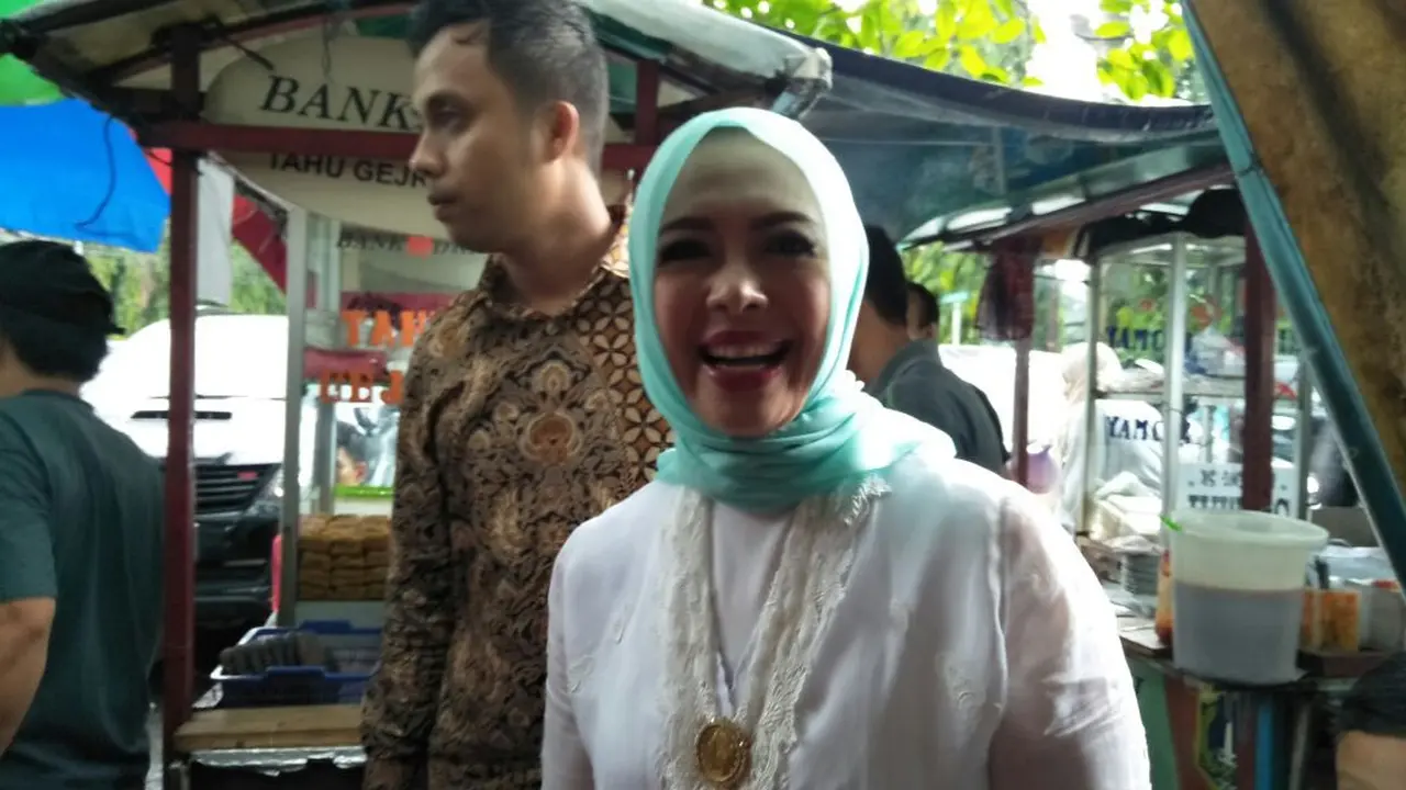 Nur Asia istri Sandiaga Uno, Wakil Gubernur DKI Jakarta periode 2017-2022. (Fitri Andiani/Bintang.com)