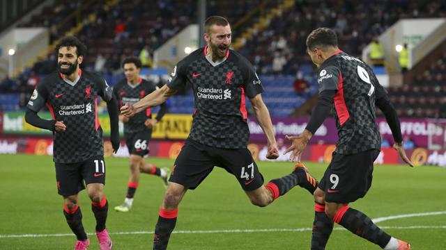 FOTO: Menyodok ke Empat Besar, Liverpool Berebut Dua Tiket Liga Champions dengan Chelsea dan Leicester City - Nathaniel Phillips