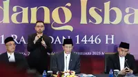 Menteri Agama Nasaruddin Umar dalam jumpa pers hasil sidang isbat penentuan awal Ramadhan 1446 H di Kantor Kementerian Agama (Kemenag) di Jakarta, Jumat (28/2/2025). (dokumentasi Kemenag)