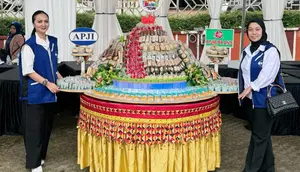 Asosiasi Pengusaha Jasaboga Indonesia (APJI) Lampung mencatat rekor MURI 110 varian juadah (snack) olahan bihun jagung dengan total 5.500 buah aneka kue.  (Istemewa)