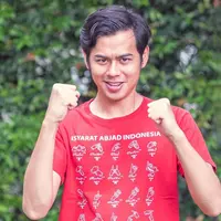 Surya Sahetapy, anak Ray Sahetapy dan Dewi Yull (Instagram/suryasahetapy)