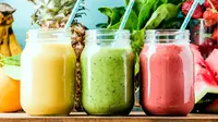 Cara Membuat Smoothies (sumber: iStockphoto)