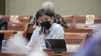 Menteri Kesehatan RI Budi Gunadi Sadikin mengikuti Rapat Kerja Bersama Komisi IX DPR RI Terkait Pelaksanaan Vaksinasi COVID-19 dan Ketersediaan Vaksin COVID-19 di Gedung DPR, Jakarta pada Senin, 15 Maret 2021. (Dok Kementerian Kesehatan RI)