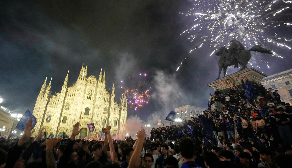Sementara itu, titel ini menjadi yang ke-21 bagi Inter Milan dan menjadikan mereka menjadi klub tersukses kedua di Liga Italia setelah Juventus. (AP Photo/Luca Bruno)