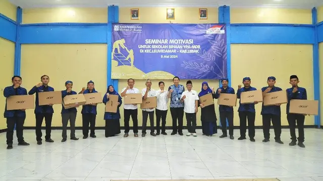 Program Pembinaan di Lebak Lewat Seminar Motivasi untuk 13 Sekolah Binaan.