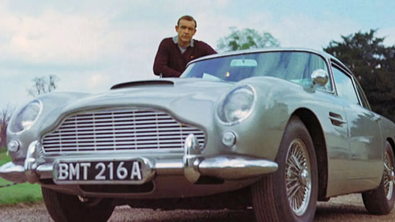 mobil-james-bond-140210c.jpg