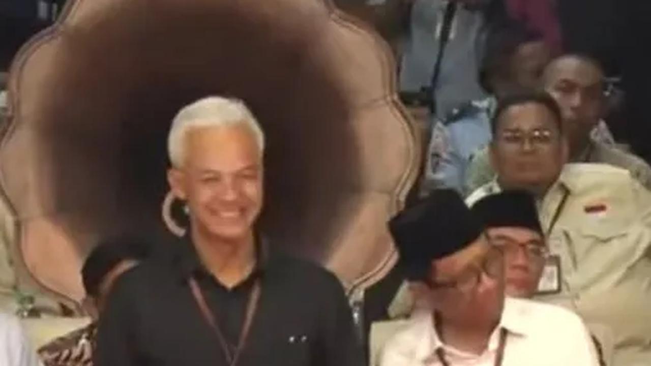Di Depan Prabowo-Gibran, Ganjar Singgung Rakyat Gelisah Disuguhkan Drakor Demokrasi