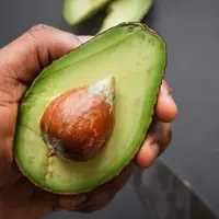 Ilustrasi Buah Alpukat Credit: unsplash.com/Louis