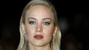 Dilaporkan laman Mirror, Kamis (19/11/2015), rasa bersalah Jennifer Lawrence muncul saat harus berciuman dengan Chris Pratt yang sudah mempunyai istri. (Bintang/EPA)