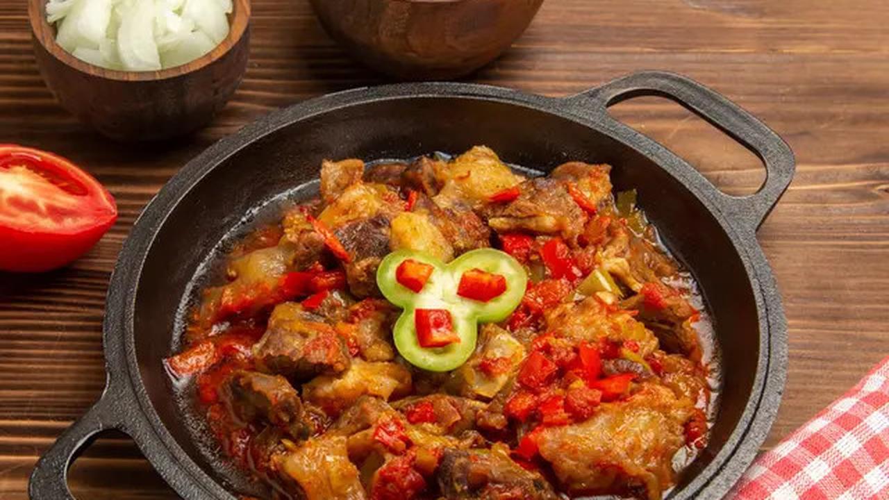 Ayam Rica-Rica Enak Tapi Bau Amis? Ini Cara Menghilangkan Bau Tanpa Bikin Hambar