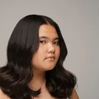 Model Rambut Layer Panjang untuk Wajah Bulat Pipi Tembam by Reve