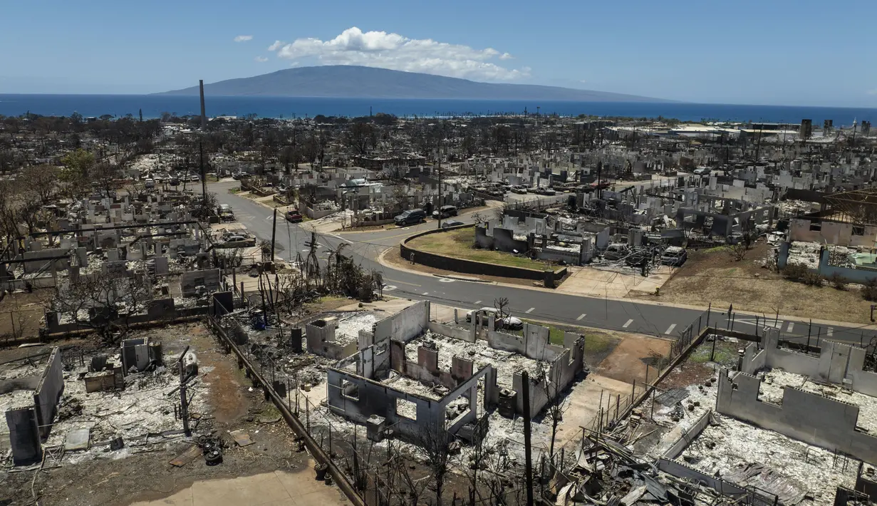 Pandangan umum menunjukkan akibat dari kebakaran hutan yang menghancurkan di Lahaina, Hawaii, Selasa, 22 Agustus 2023. (AP Photo/Jae C. Hong)