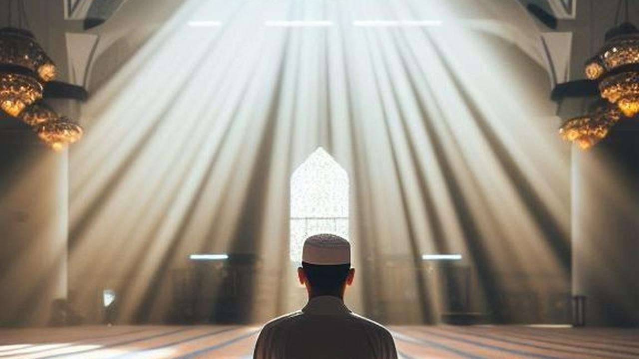 Keutamaan Bacaan Doa Qunut Subuh Sendiri & Berjamaah<br>