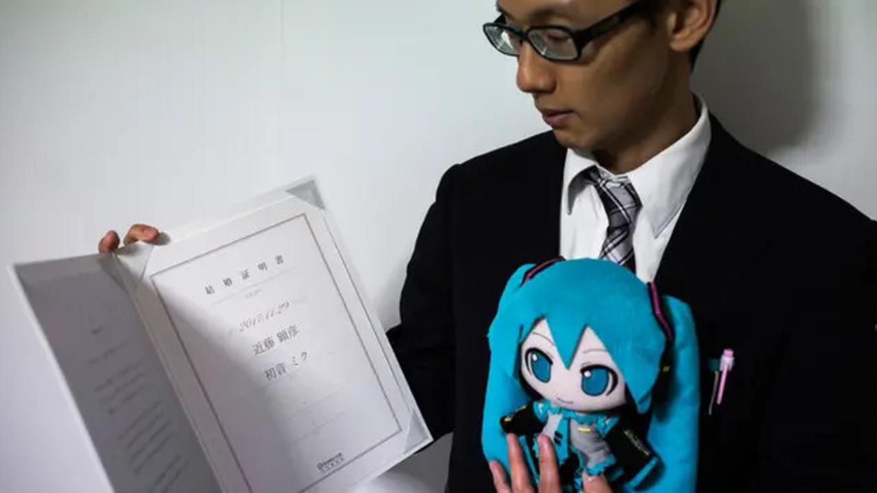 Pria di Jepang Rayakan Anniversary ke-6 dengan Istri Karakter Anime, Kesetiaannya Tuai Pujian