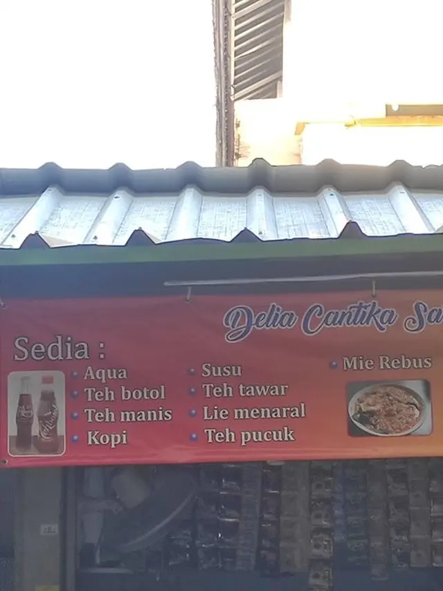 6 Spanduk Jualan Salah Tulis Ini Kocak, Bikin Pembeli Mikir Dua Kali